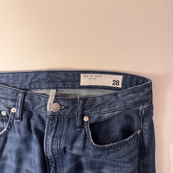 Rag & Bone Logan Mid-Rise Wide Leg Jeans Frayed (Size 28) - Picture 3 of 3